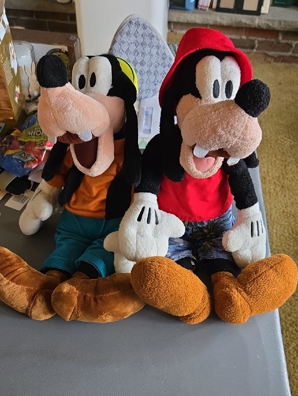 Disney Goofy Plush Pair in Red Beach and Traditional Blue/Orange/Green Outfits